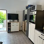 Apartment Cozy Near *