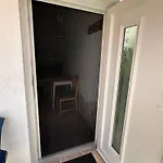 Cozy Near Apartment *