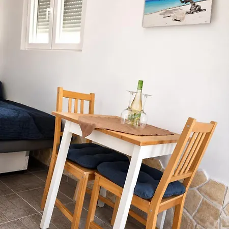 דירה Cozy Near *