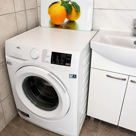 דירה Cozy Near