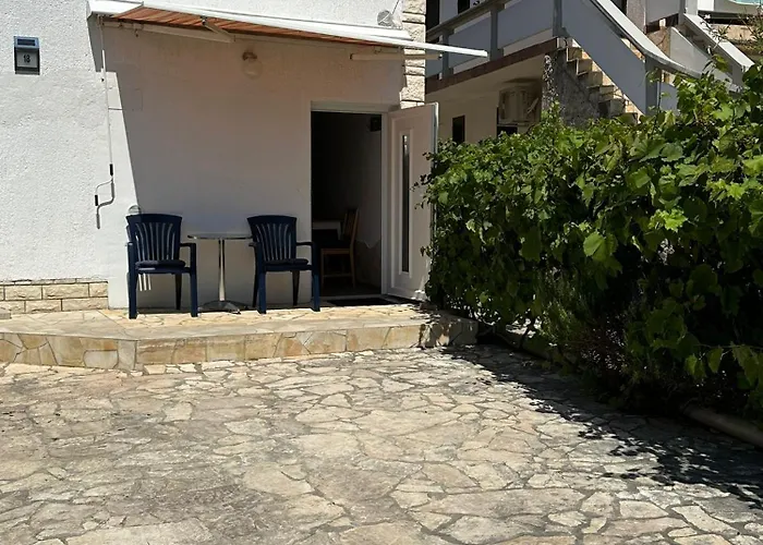 Cozy Near Апартаменты